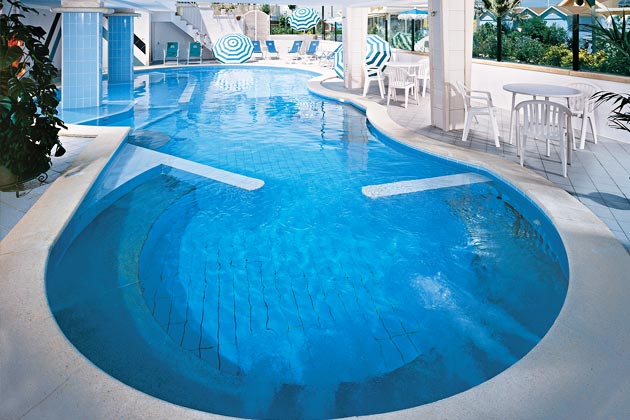 La piscina dell'hotel