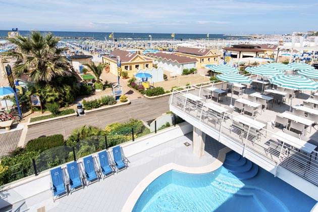 View of the terrace and the pool